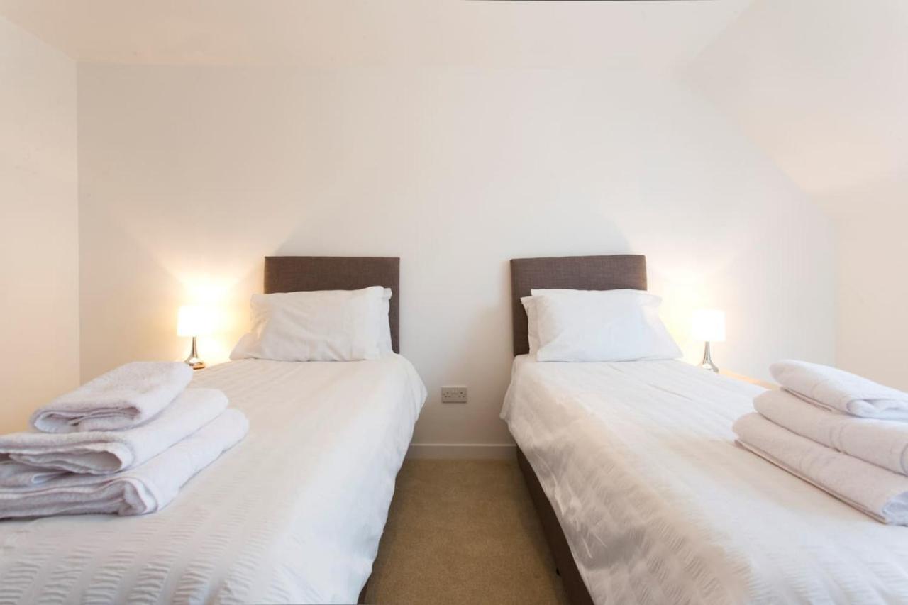 Remarkable 2-Bed Apartment In Culross Exterior foto
